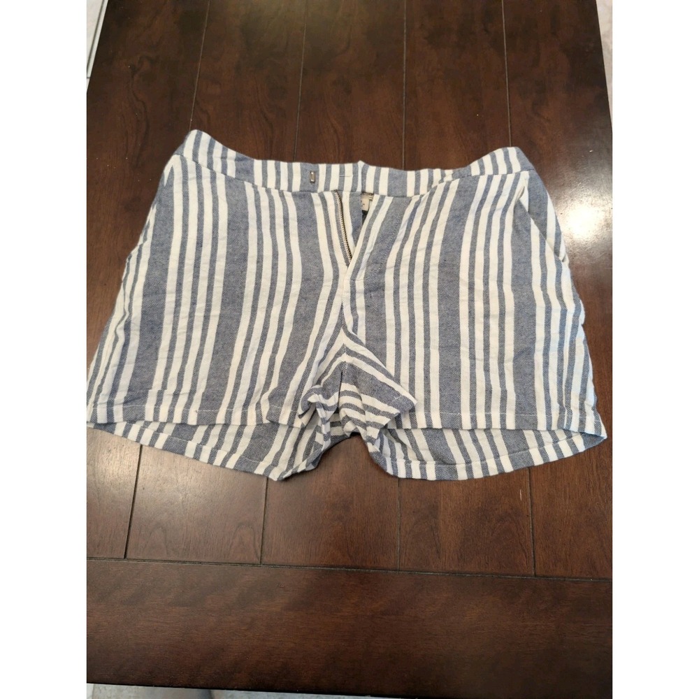 Lucky Brand Women's Blue White Striped‎ Shorts Size 0